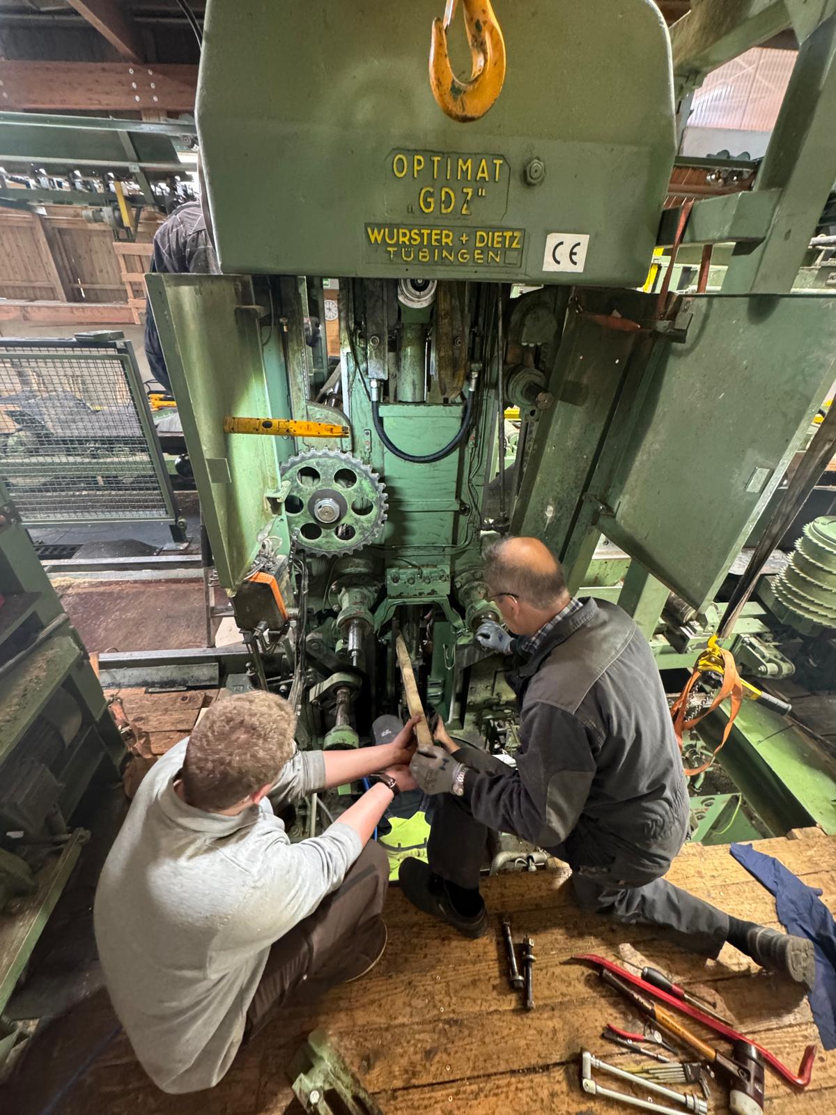 Repair of frame saw at Josef Rosenbaum sawmill